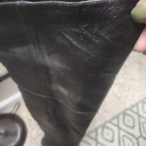 Over the thigh, high heel, pointed toe boots - Picture 2 of 11